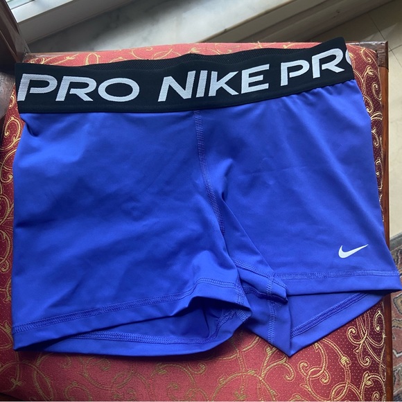 Nike Pants - Nike Pro Shorts 3 Inch